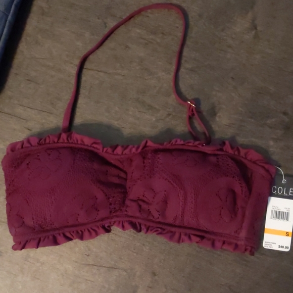 Bikini - Picture 4 of 6